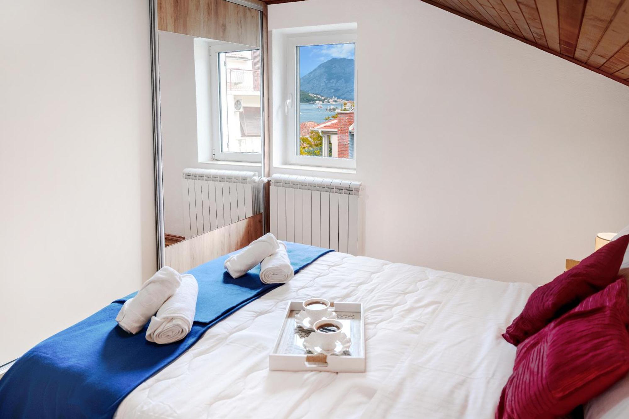 Apartment Busola Cattaro Esterno foto