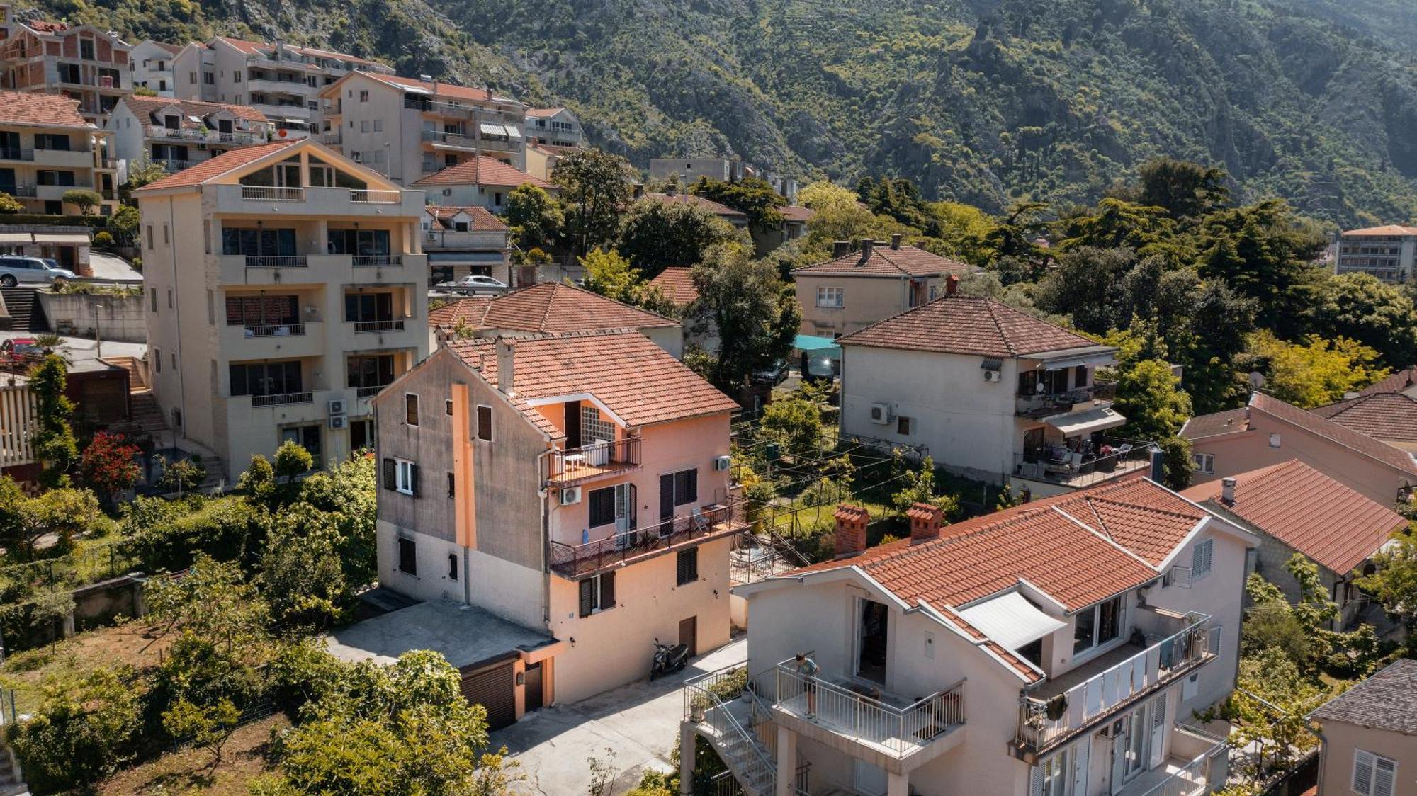 Apartment Busola Cattaro Esterno foto